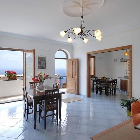 Blumavy Villa Praiano Exteriör bild